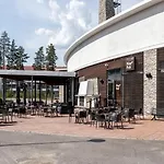 Club Hotel
