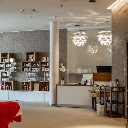 Hotel Club 4*